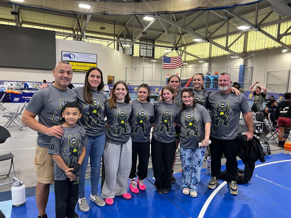 lady grizzlies at beat the streets